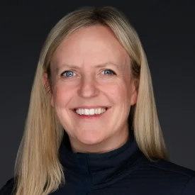 Zoe Grover headshot